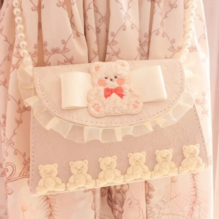 Baby Lamb Clutch