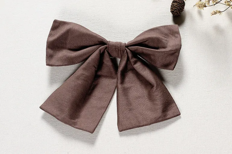 Brown Kitty Jumper