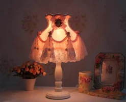 Cameo Princess Table Lamp