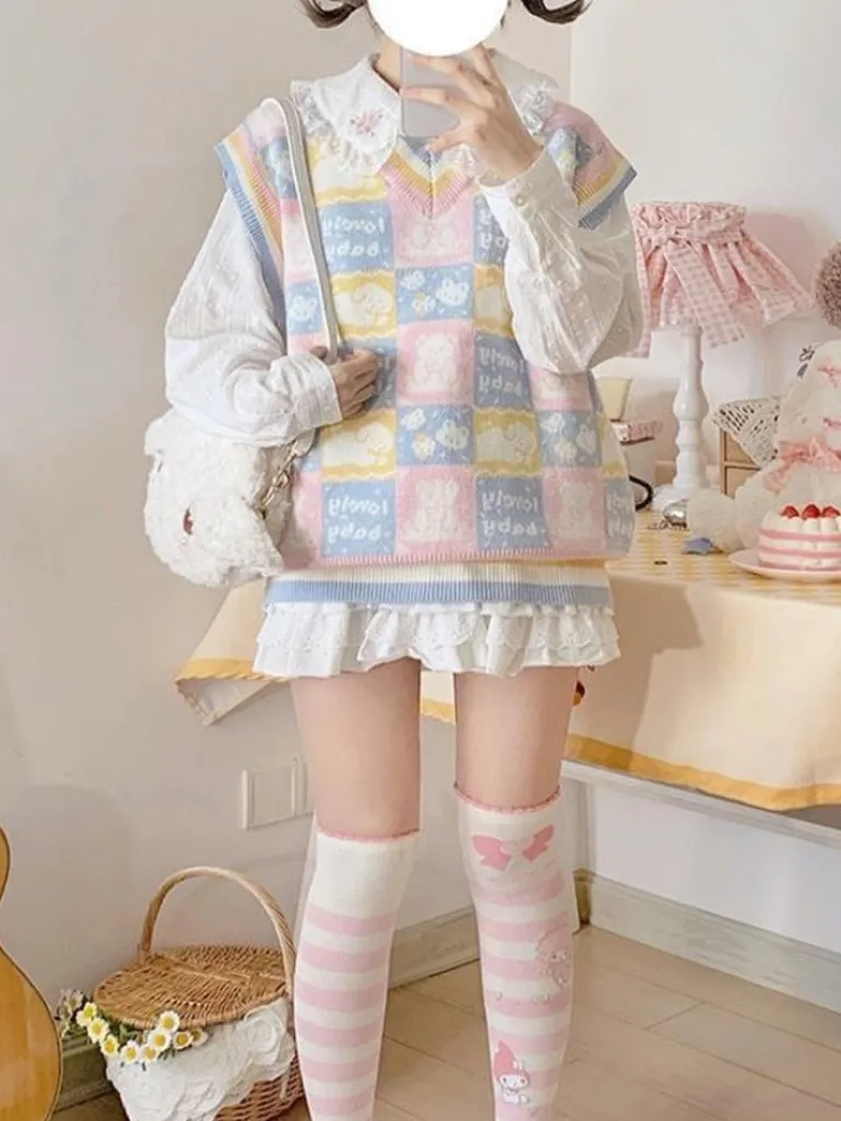 Checkered Bear Knit Vest