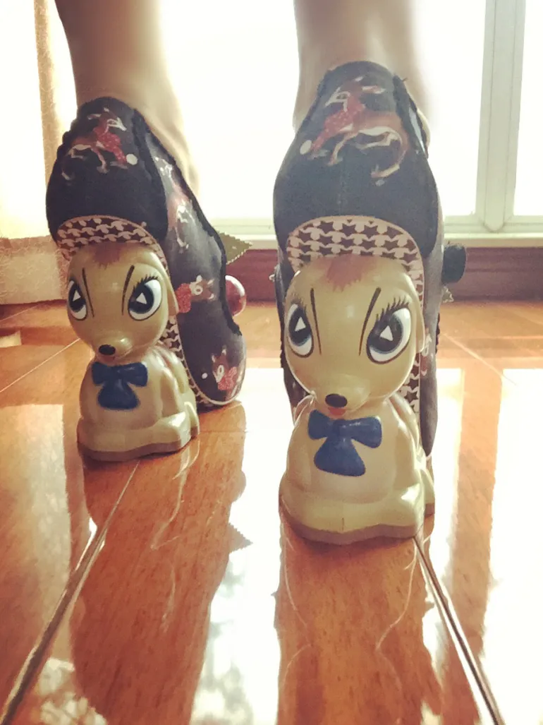 Cherry Deer Pumps