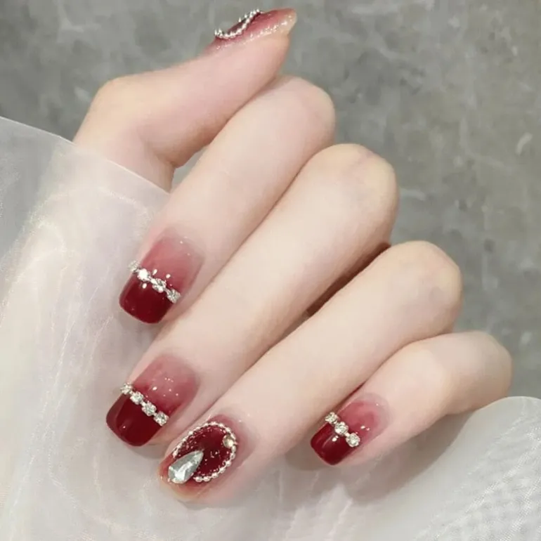 Clear Glittery Press On Nails