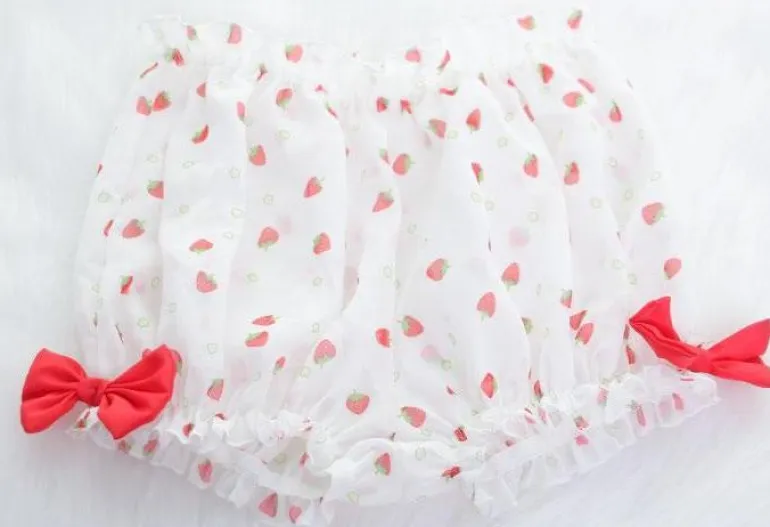 Country Strawberry Outfit