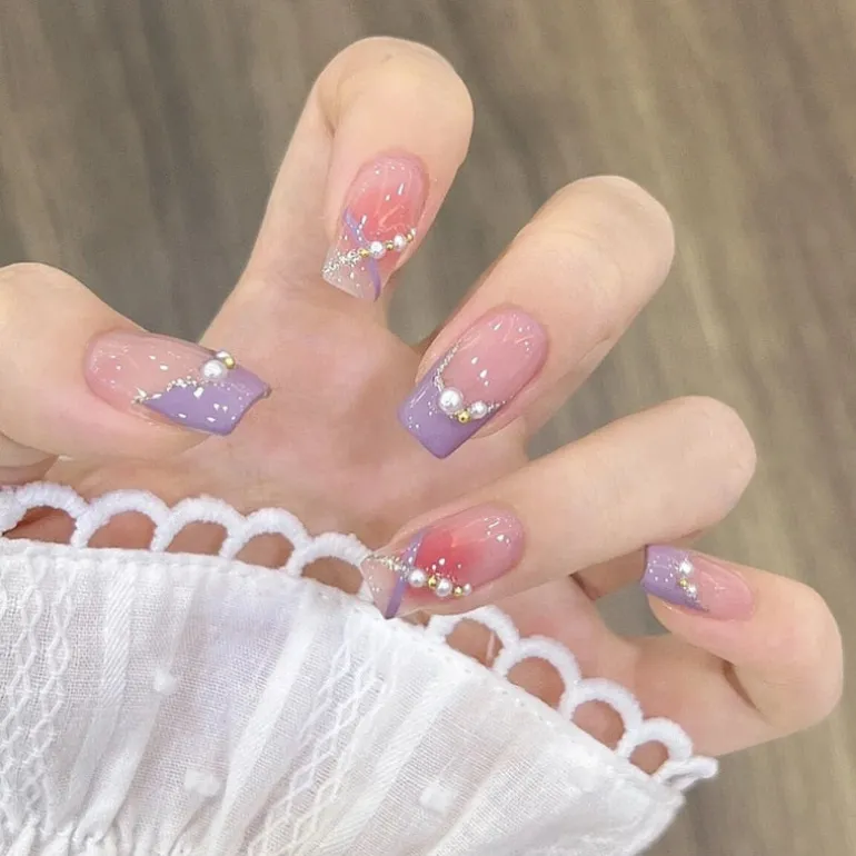 3D Pretty Princess Press On Nails