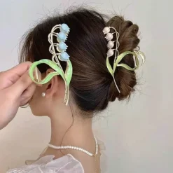 Dainty Floral Hair Claw Clip
