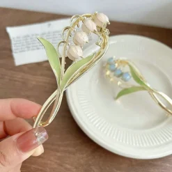 Dainty Floral Hair Claw Clip