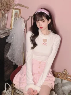 Dollette Skirt & Turtleneck Outfit
