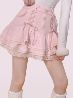 Dollette Skirt & Turtleneck Outfit