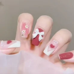 Dolly Press On Nails