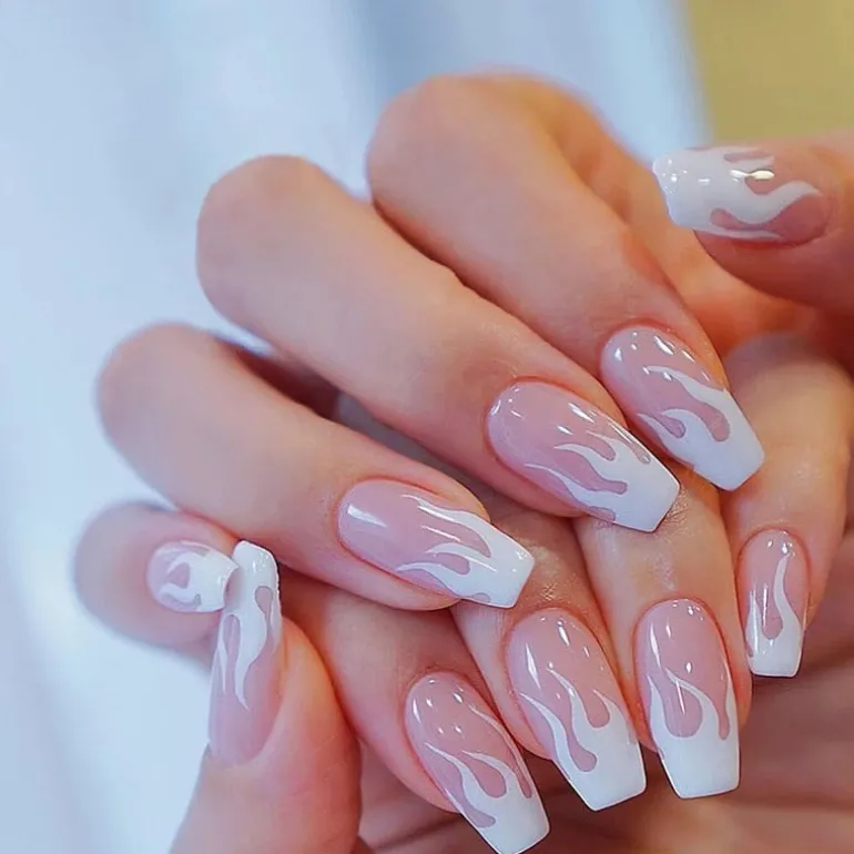 Dolly Press On Nails