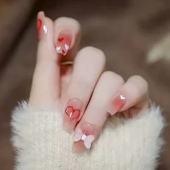 Dolly Press On Nails