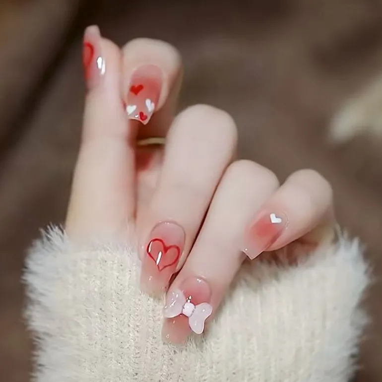 Dolly Press On Nails