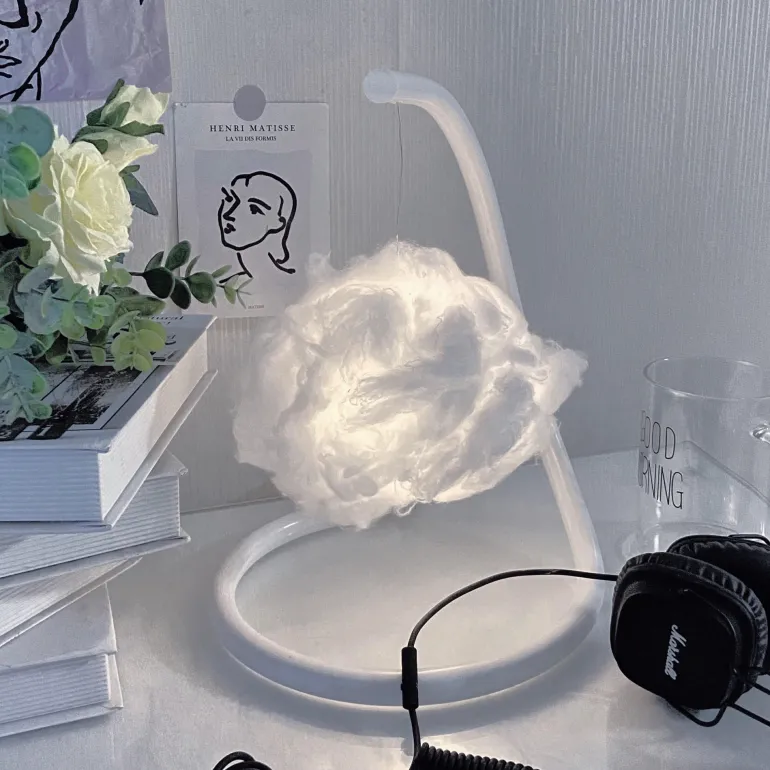 Floating Cloud Desk Lamp