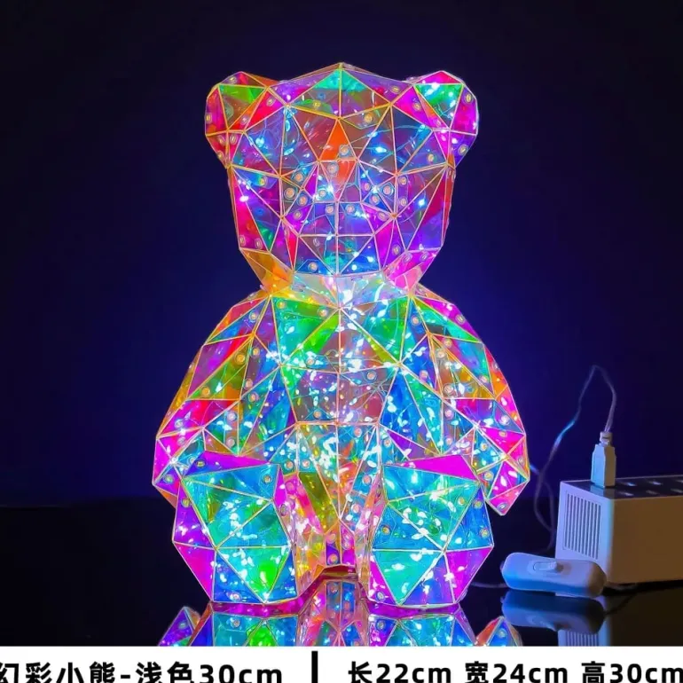 Geometric Lovecore Table Lamp