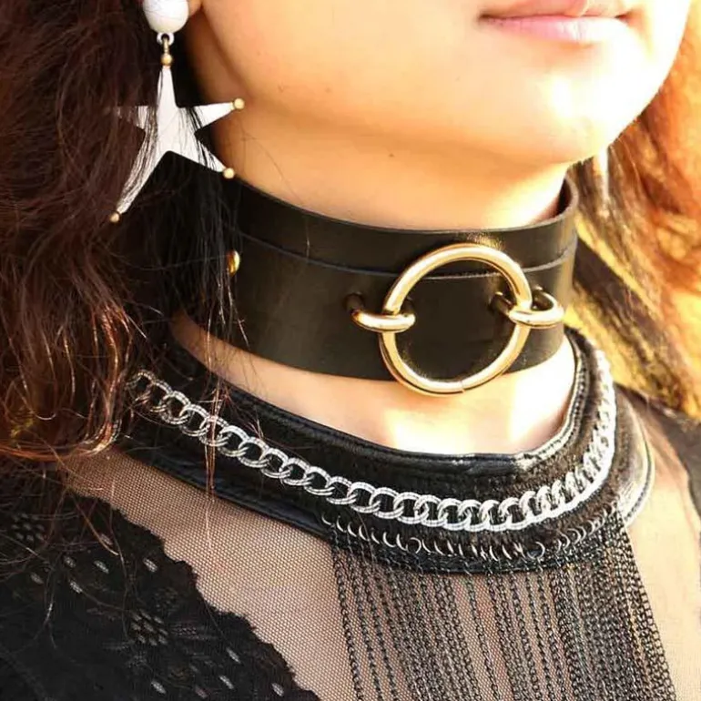 Golden O-Ring Collar