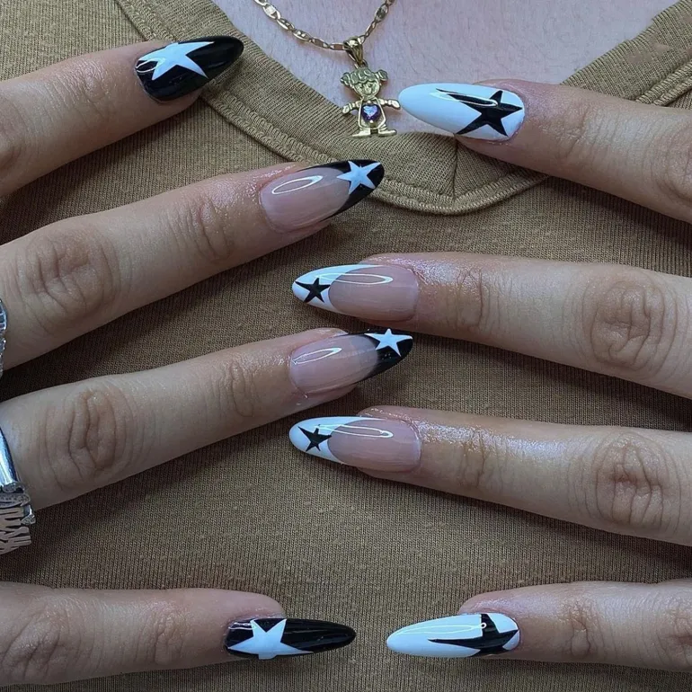 Goth Girl Press On Nails