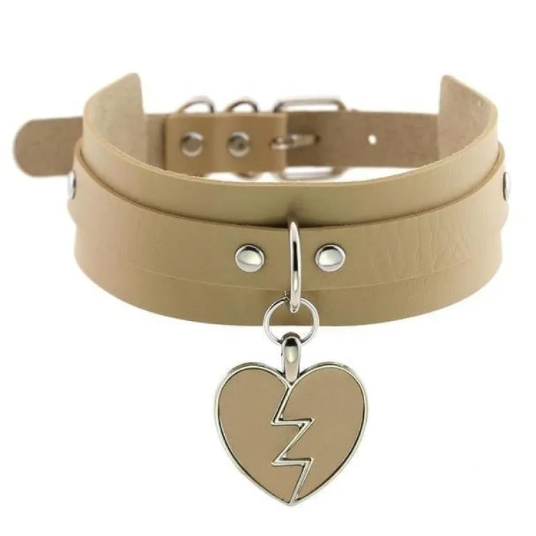 Heart Breaker Collar
