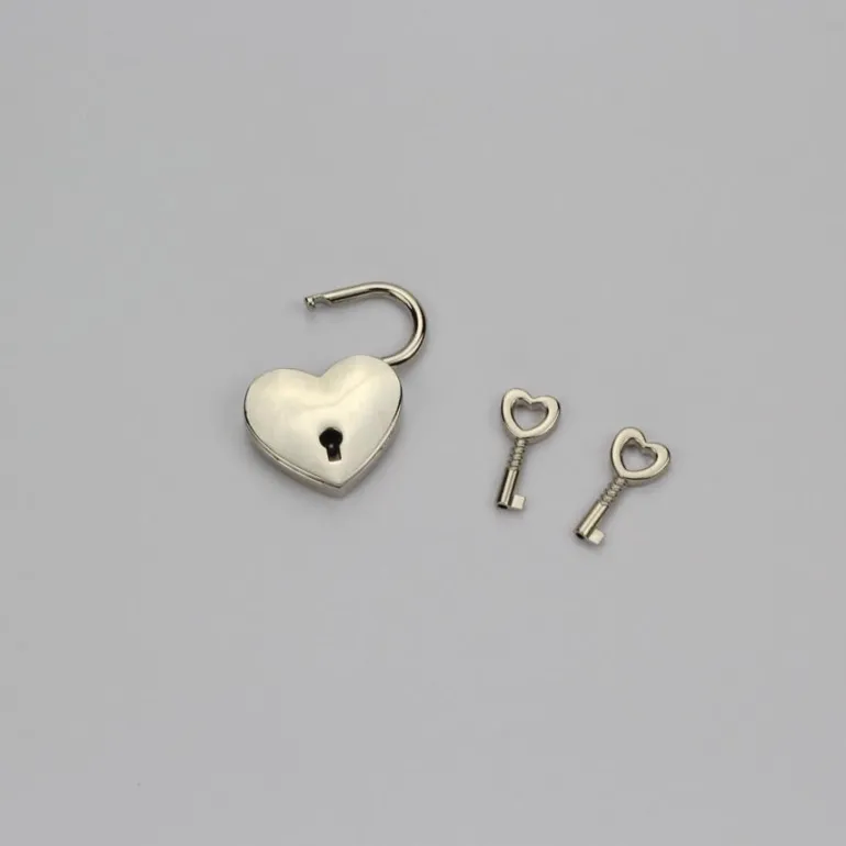 Heart Locket Choker