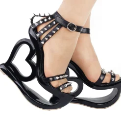 Hollow Heart Platforms