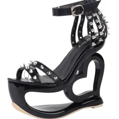 Hollow Heart Platforms
