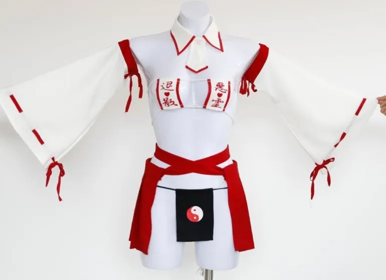 Japanese Nurse Cosplay