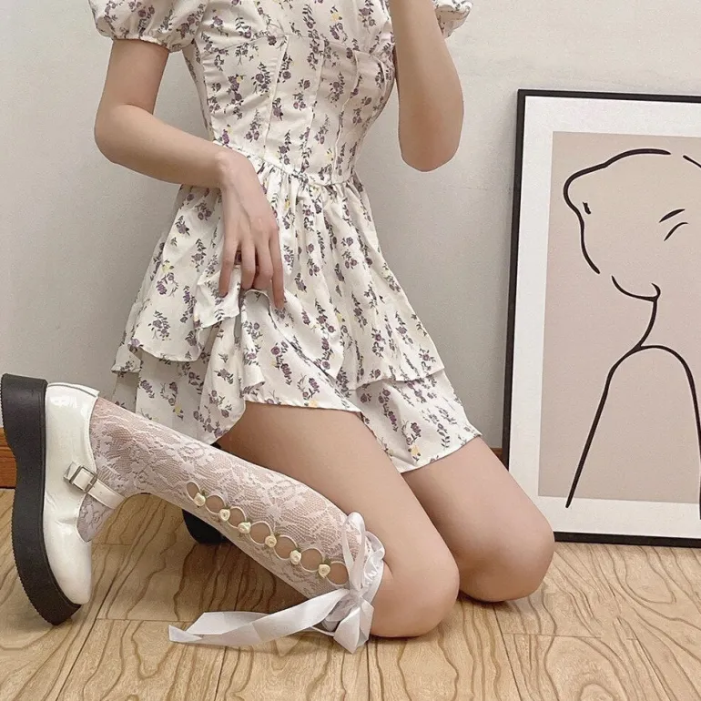 Lace Ribbon & Rosebud Stockings