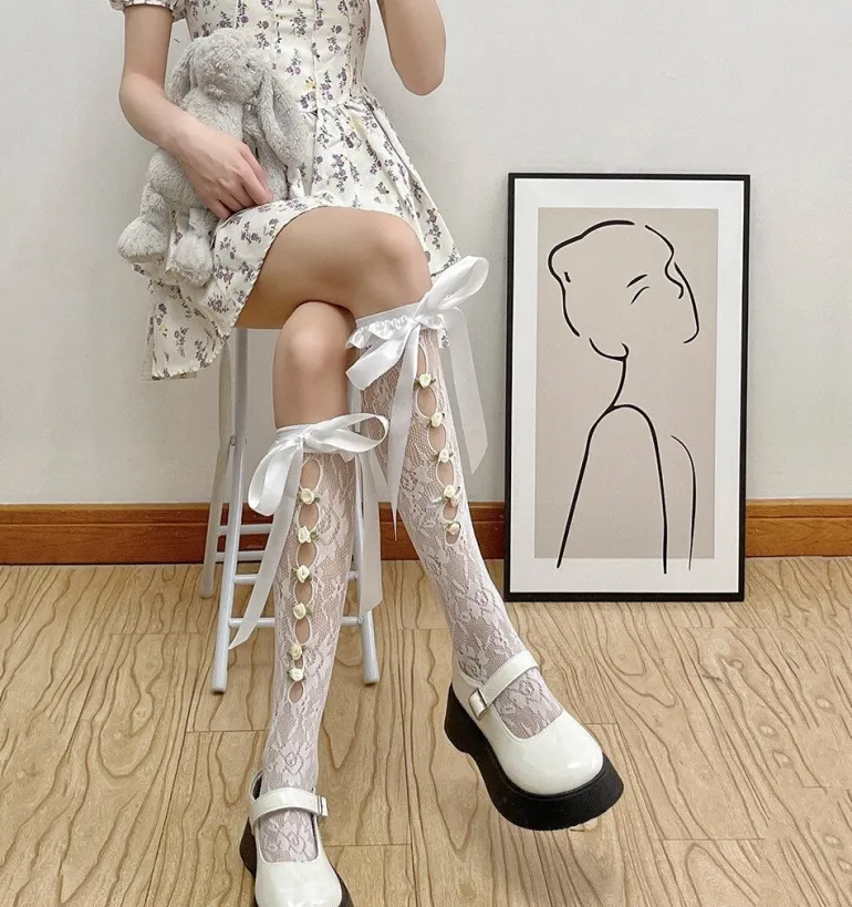Lace Ribbon & Rosebud Stockings
