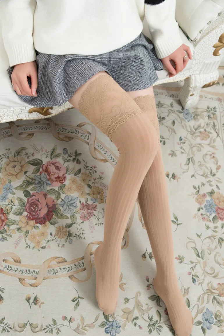 Lady Lace Stockings