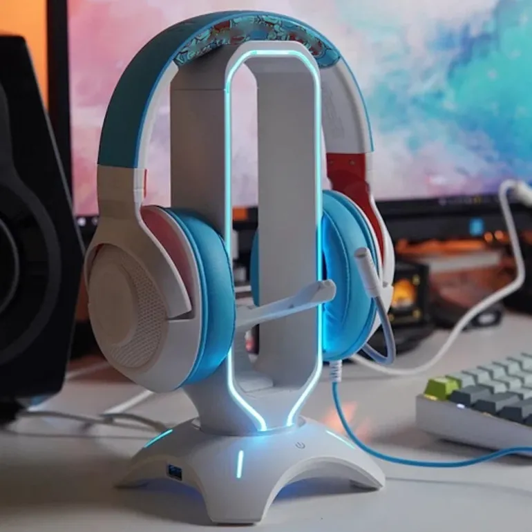 Light Up Headset Display & Dock