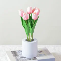 Light-Up Sunflower Desk Lamp