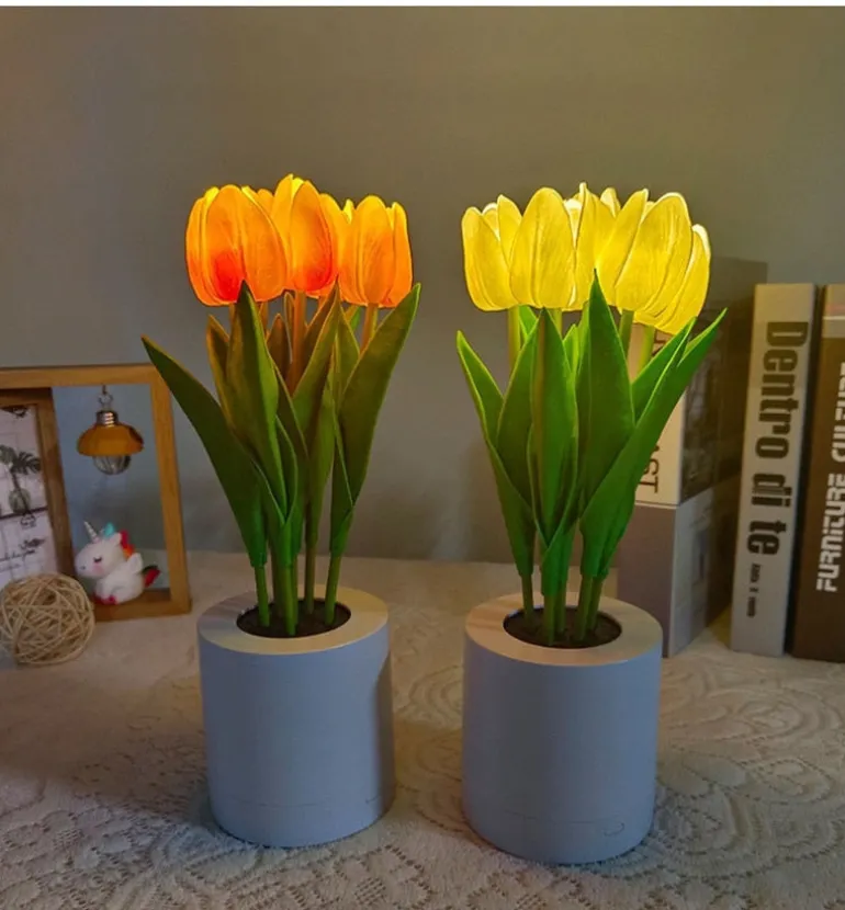Light-Up Sunflower Desk Lamp