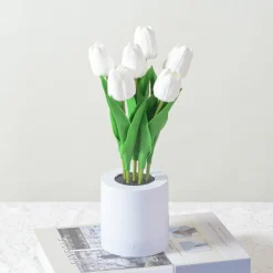 Light-Up Sunflower Desk Lamp
