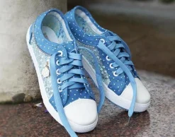 Little Lace Runners