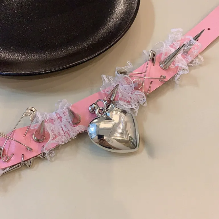 Pierce My Heart Collar
