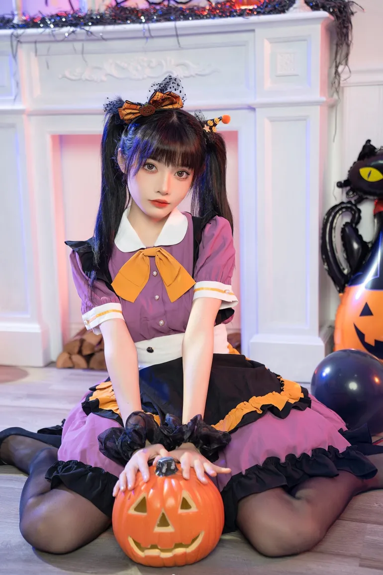 Pumpkin Queen Dress