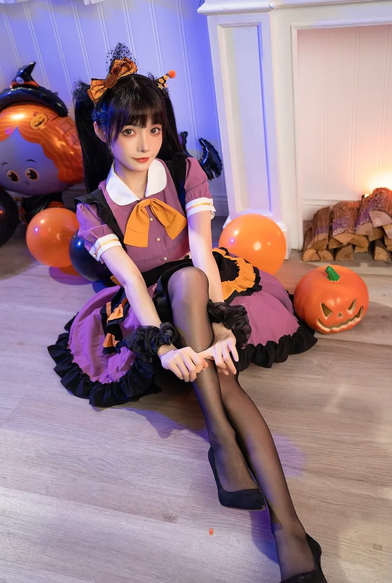 Pumpkin Queen Dress