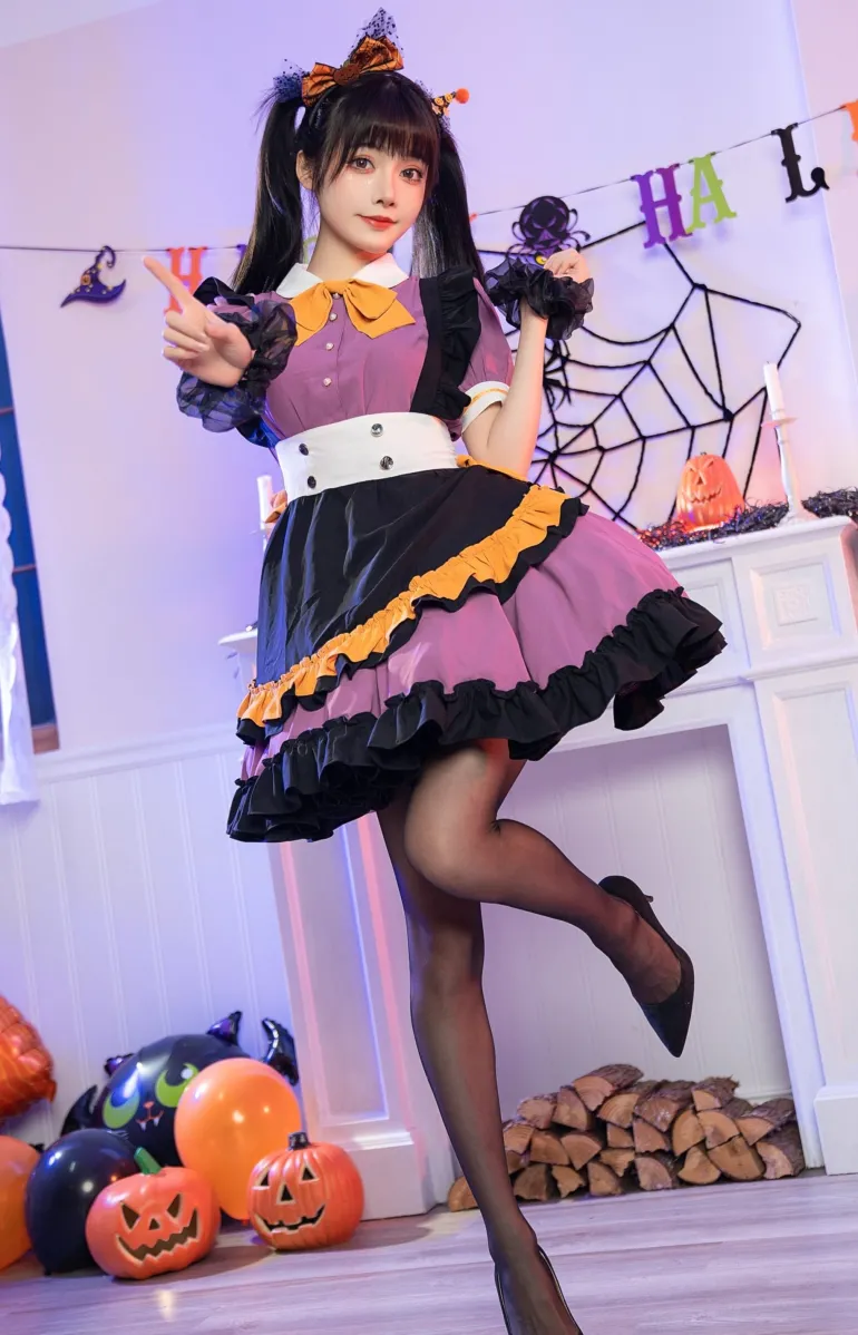 Pumpkin Queen Dress