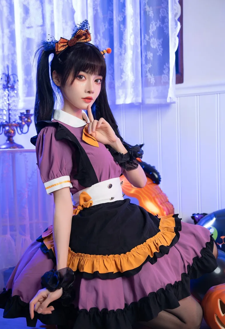 Pumpkin Queen Dress