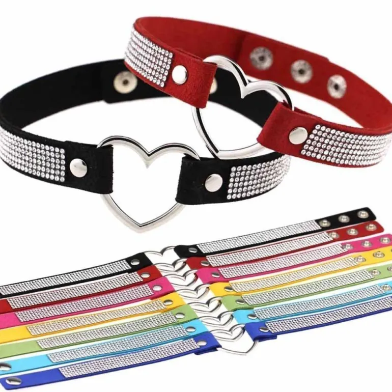 Rhinestone Heart Choker