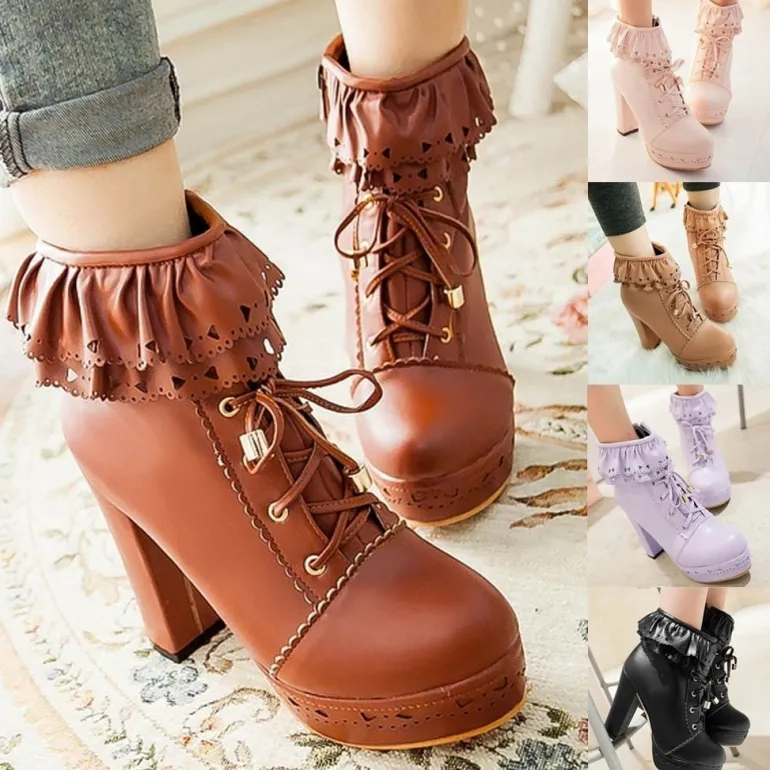 Ruffled Lace Booties