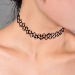 90s Choker