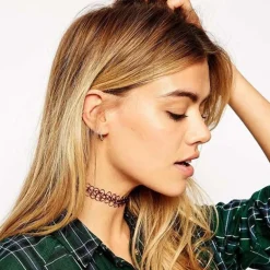 90s Choker