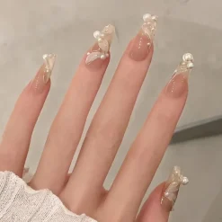Short Angelic Press On Nails