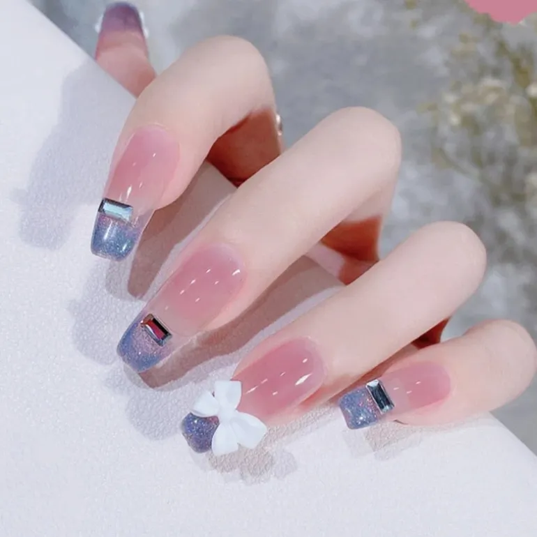 Short Angelic Press On Nails