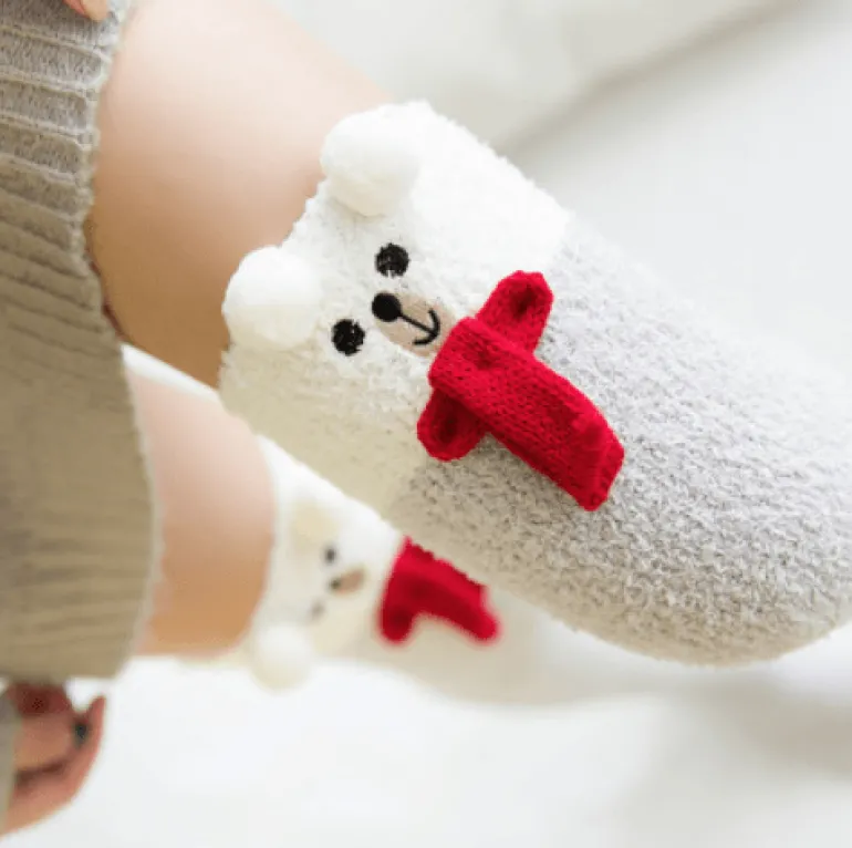 Snowy Bear Thigh Highs