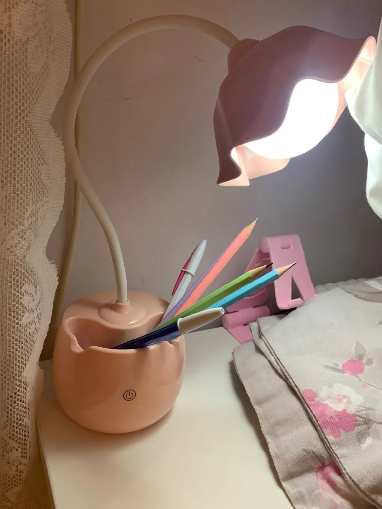 Tulip Desk Lamp