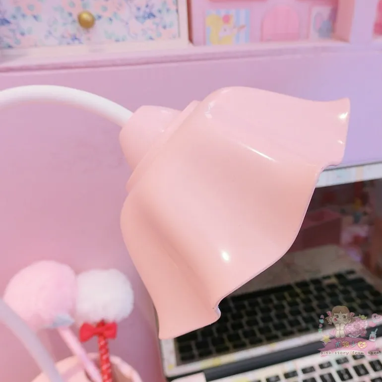 Tulip Desk Lamp