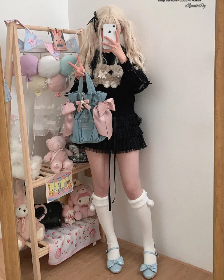 Vintage Teddy Knit Crewneck