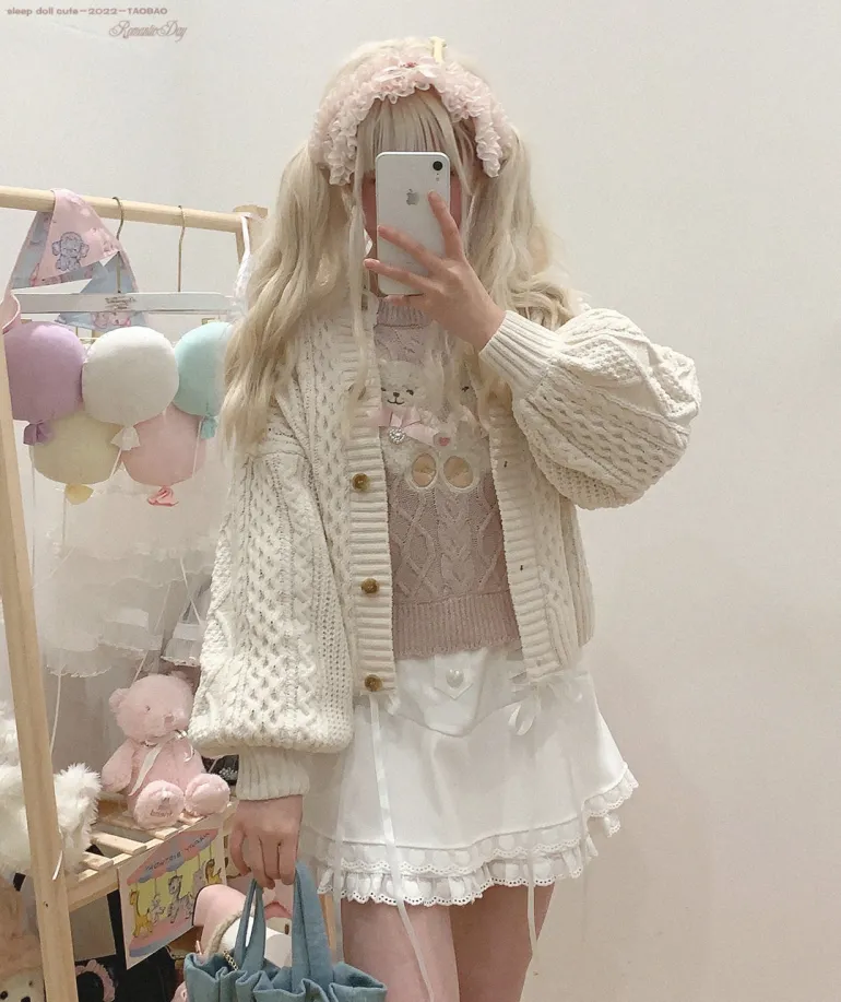 Vintage Teddy Knit Crewneck