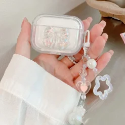 White Heart AirPods Case and Chain